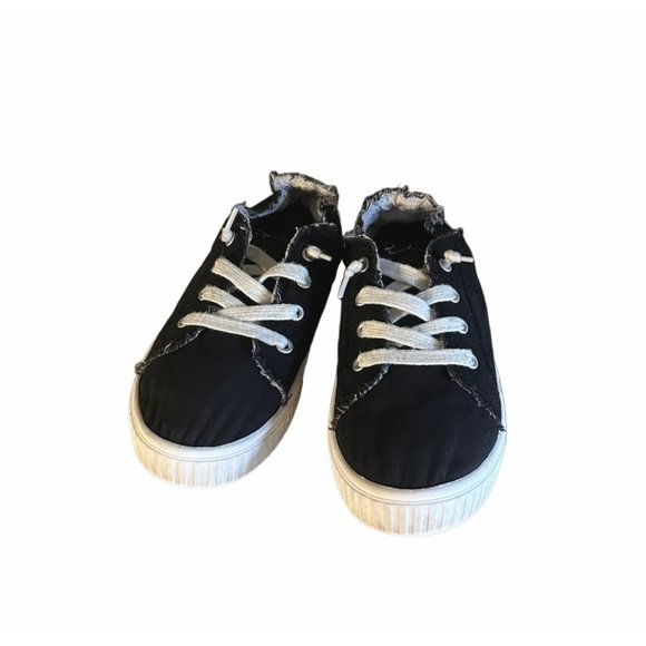 Madden Girl Black Distressed Tennis Shoes Marisa Style Size 8 - Picture 1 of 10